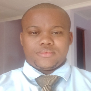 “I’m studying at CLI to better myself so that the congregation God entrusted me with can have a better trust in me, whenever I share the Gospel of our lord Jesus Christ, it has not always been easy, but the Lord is on my side. I am evangelising my area in hope that God will turn the hearts of His people back to Him.” Evan Smith • South Africa • 16/03/23